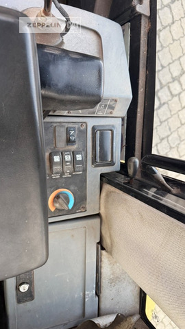 Chargeuse sur pneus Cat 928G: photos 12