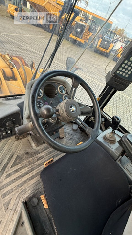 Chargeuse sur pneus Cat 928G: photos 13