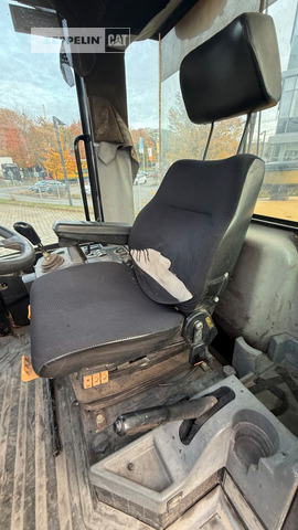 Chargeuse sur pneus Cat 928G: photos 9