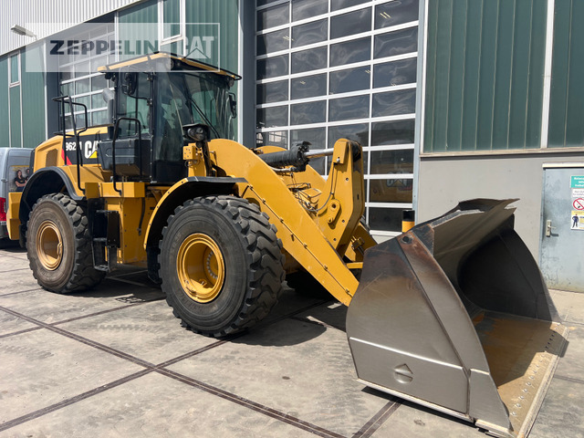 Cat 962M - Chargeuse sur pneus: photos 4 Cat 962M - Chargeuse sur pneus: photos 4