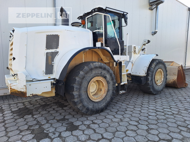 Cat 966M - Chargeuse sur pneus: photos 3 Cat 966M - Chargeuse sur pneus: photos 3