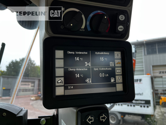 Chargeuse sur pneus Cat 966M: photos 24