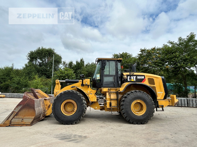 Cat 966M - Chargeuse sur pneus: photos 2 Cat 966M - Chargeuse sur pneus: photos 2