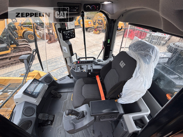 Chargeuse sur pneus Cat 966XE: photos 7