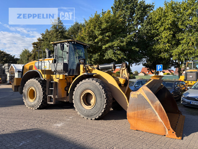 Cat 972M - Chargeuse sur pneus: photos 2 Cat 972M - Chargeuse sur pneus: photos 2