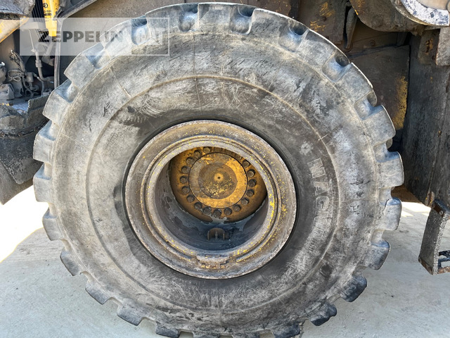 Chargeuse sur pneus Cat 972MXE: photos 21