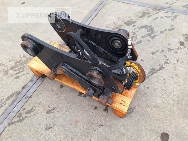 Cat CW10H - Attache rapide pour Engins de chantier: photos 3 Cat CW10H - Attache rapide pour Engins de chantier: photos 3