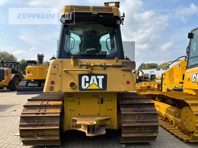 Cat D6K2LGP - Bulldozer: photos 3 Cat D6K2LGP - Bulldozer: photos 3