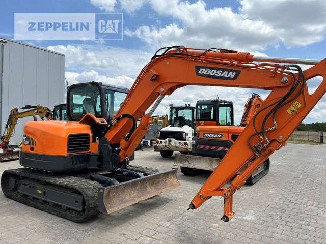 Doosan DX85R-3 - Mini pelle: photos 3 Doosan DX85R-3 - Mini pelle: photos 3