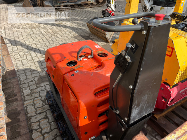 Husqvarna FS250 - Plaque vibrante: photos 3 Husqvarna FS250 - Plaque vibrante: photos 3