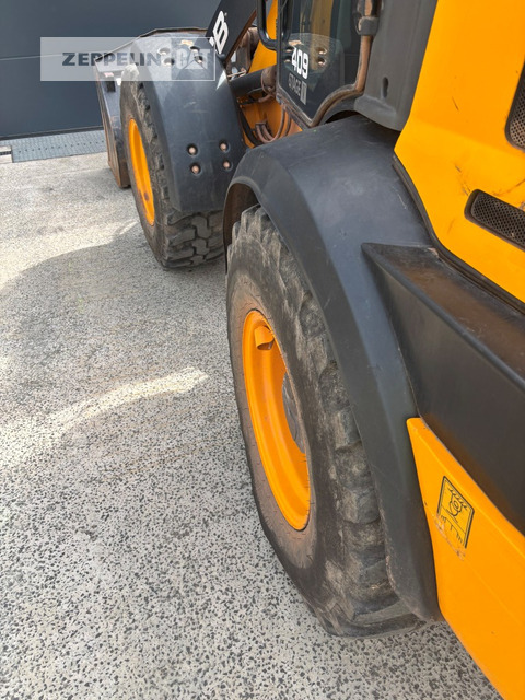 Chargeuse sur pneus Jcb 409: photos 12