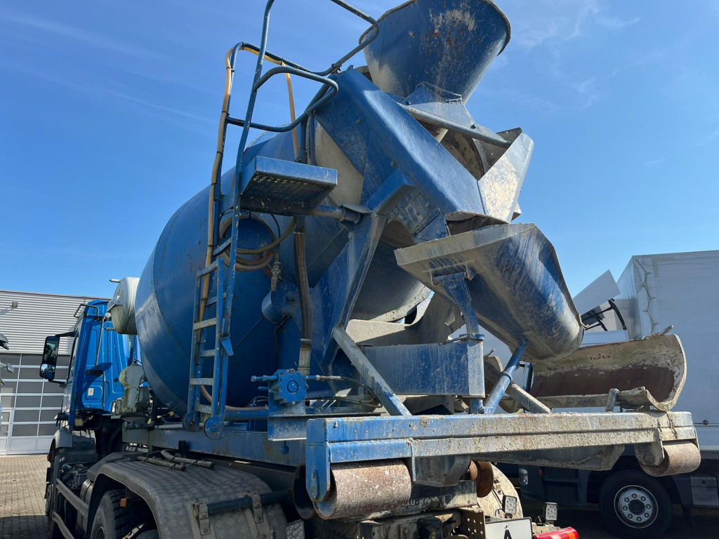 Abrollcontainer Betonmischaufbau mit sep. Motor - Camion ampliroll: photos 2 Abrollcontainer Betonmischaufbau mit sep. Motor - Camion ampliroll: photos 2