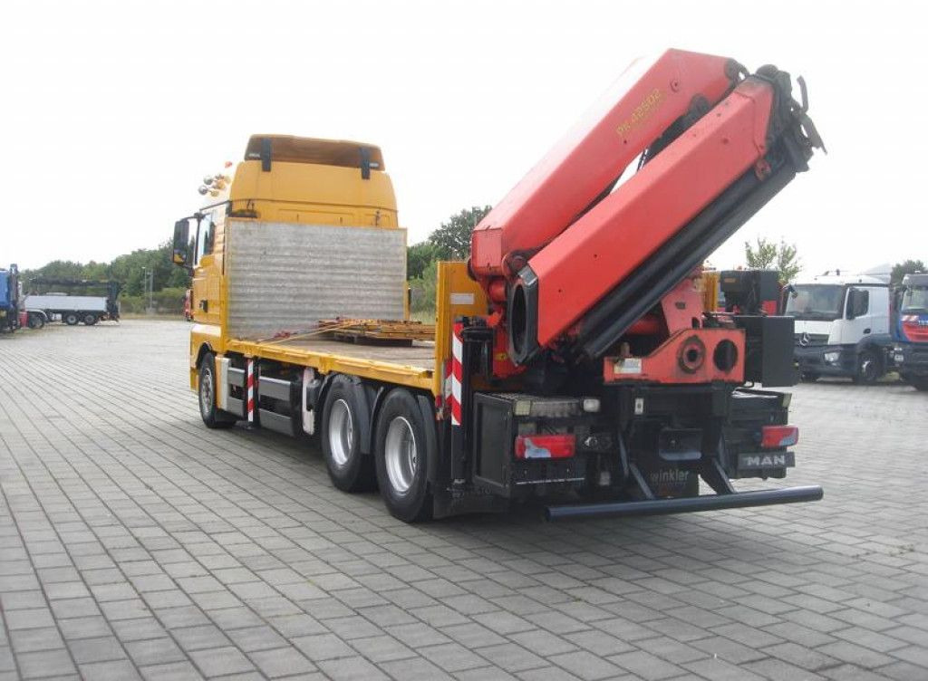 MAN TG-X 26.440 6x4 BL Pritsche Heckkran Palf. PK 42 - Camion grue: photos 3 MAN TG-X 26.440 6x4 BL Pritsche Heckkran Palf. PK 42 - Camion grue: photos 3