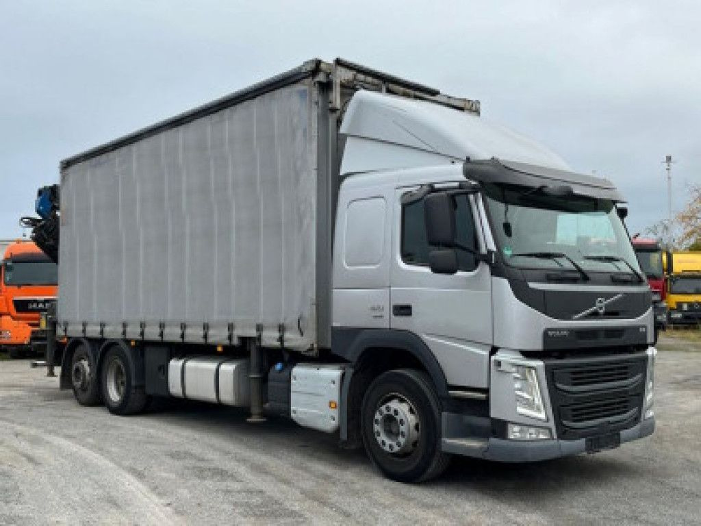 Volvo FM 420 6x2 Pritsche Heckkran 27m/t,Funk,Jib ,E6 - Camion grue, Camion à rideaux coulissants: photos 2 Volvo FM 420 6x2 Pritsche Heckkran 27m/t,Funk,Jib ,E6 - Camion grue, Camion à rideaux coulissants: photos 2