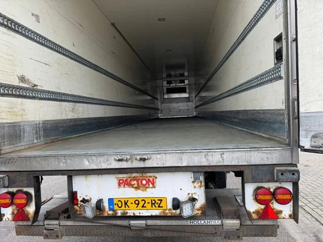Pacton koelvriesoplegger 3 asser met carrier vector koelmachine, stuuras.. - Semi-remorque frigorifique: photos 4 Pacton koelvriesoplegger 3 asser met carrier vector koelmachine, stuuras.. - Semi-remorque frigorifique: photos 4