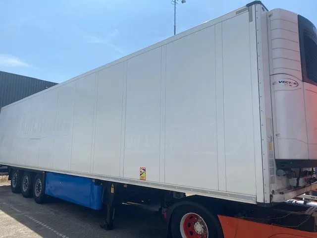 Schmitz Cargobull SCB 53B koelvries met carrier vector 1950MT 2 temp en tussenwand, - Semi-remorque frigorifique: photos 2 Schmitz Cargobull SCB 53B koelvries met carrier vector 1950MT 2 temp en tussenwand, - Semi-remorque frigorifique: photos 2