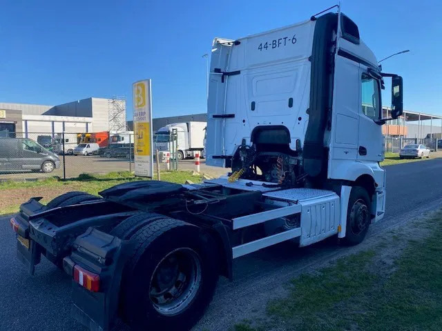 Mercedes-Benz Actros 1840 stream space cabine met spoilers fenders en zonneklep - Tracteur routier: photos 4 Mercedes-Benz Actros 1840 stream space cabine met spoilers fenders en zonneklep - Tracteur routier: photos 4