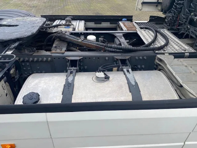 Volvo FH 500 , euro 6 met hydrauliek en lage km stand......compleet uitgevoerd..... - Tracteur routier: photos 4 Volvo FH 500 , euro 6 met hydrauliek en lage km stand......compleet uitgevoerd..... - Tracteur routier: photos 4