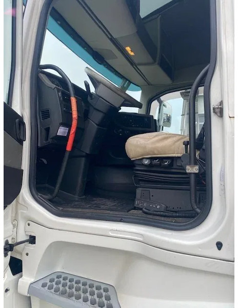 Volvo FH 500 , euro 6 met hydrauliek en lage km stand......compleet uitgevoerd..... - Tracteur routier: photos 5 Volvo FH 500 , euro 6 met hydrauliek en lage km stand......compleet uitgevoerd..... - Tracteur routier: photos 5