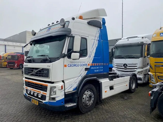 Volvo FM 400 globetrotter trekker - Tracteur routier: photos 1 Volvo FM 400 globetrotter trekker - Tracteur routier: photos 1