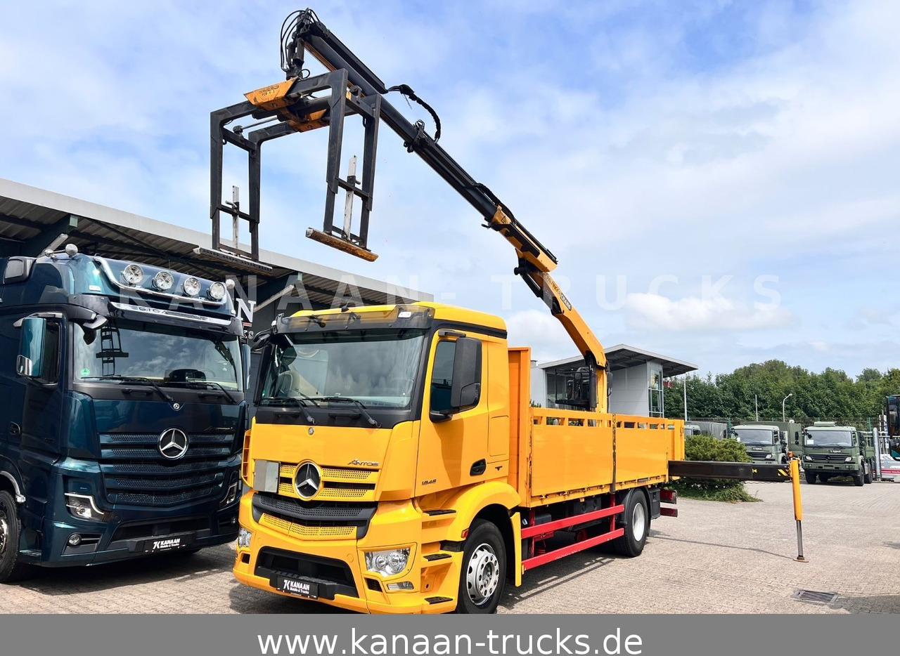 Mercedes-Benz 1845 Antos 4x2 Baustoffkran Palfinger 21001L - Camion grue: photos 3 Mercedes-Benz 1845 Antos 4x2 Baustoffkran Palfinger 21001L - Camion grue: photos 3
