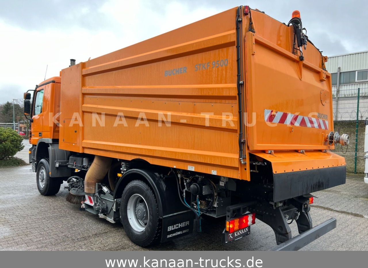Mercedes-Benz 2032 Actros 4x4 Bucher STKF 9500 AIRPORT KLIMA - Balayeuse de voirie: photos 4 Mercedes-Benz 2032 Actros 4x4 Bucher STKF 9500 AIRPORT KLIMA - Balayeuse de voirie: photos 4