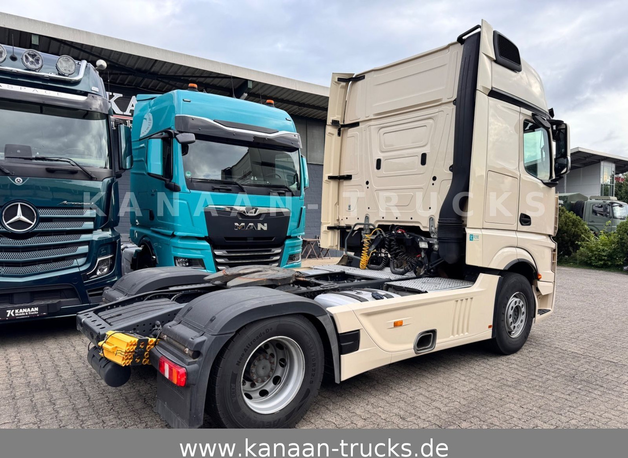 Mercedes-Benz 1848 LS Actros 4 GigaSpace Retarder - Tracteur routier: photos 3 Mercedes-Benz 1848 LS Actros 4 GigaSpace Retarder - Tracteur routier: photos 3