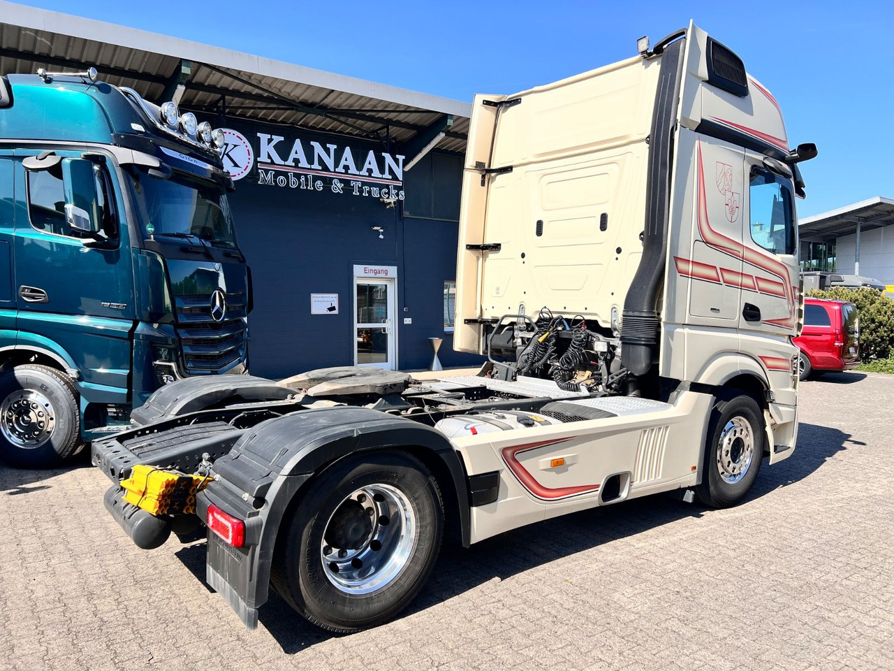 Mercedes-Benz 1848 LS Actros 5 GigaSpace - Tracteur routier: photos 4 Mercedes-Benz 1848 LS Actros 5 GigaSpace - Tracteur routier: photos 4
