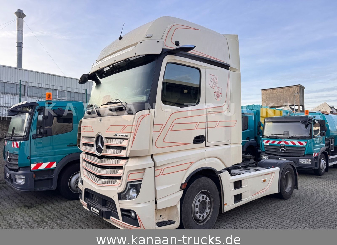 Mercedes-Benz 1848 LS Actros 5 GigaSpace Steel/Air Susp - Tracteur routier: photos 1 Mercedes-Benz 1848 LS Actros 5 GigaSpace Steel/Air Susp - Tracteur routier: photos 1