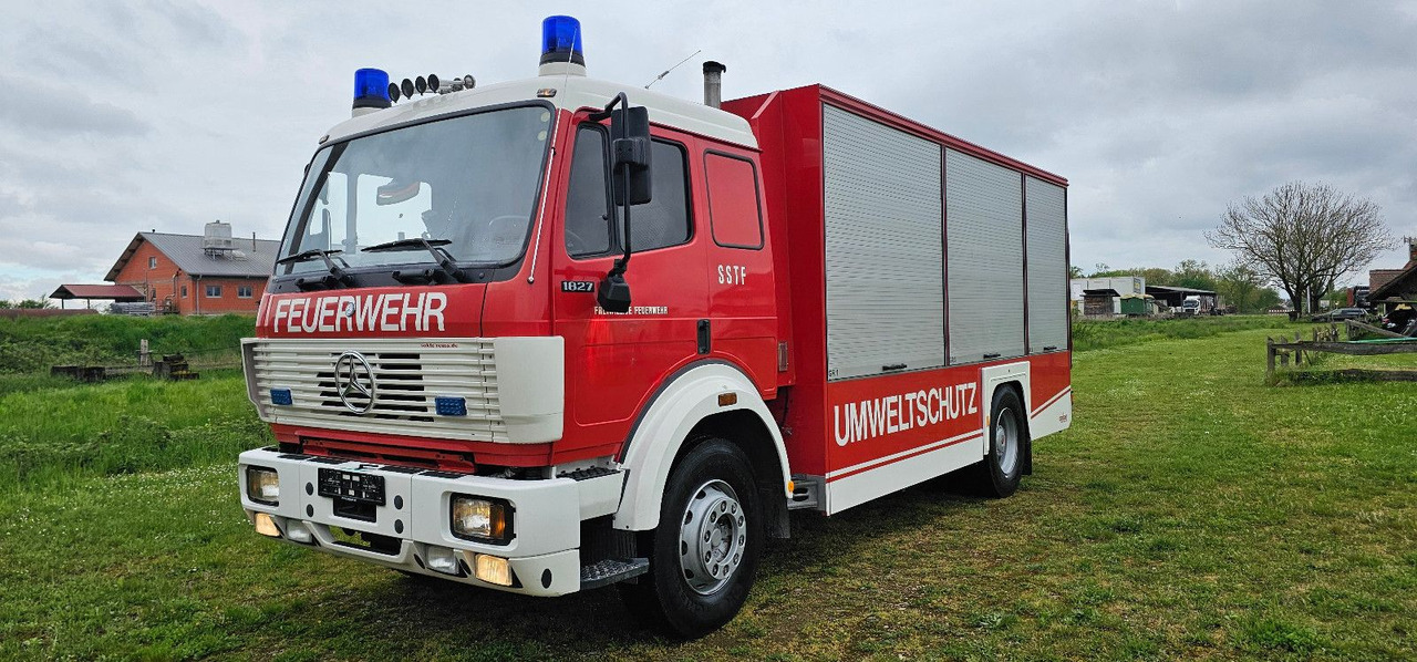 Mercedes-Benz Feuerwehr 4 Sitzer Klima SK1827 V6 Traumzustand - Camion: photos 2 Mercedes-Benz Feuerwehr 4 Sitzer Klima SK1827 V6 Traumzustand - Camion: photos 2