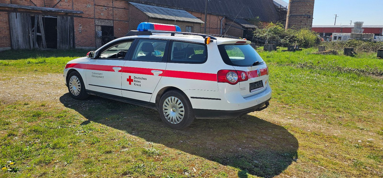 Volkswagen Allrad Feuerwehr Kommandowagen HVO KDOW ELW - Berline: photos 3 Volkswagen Allrad Feuerwehr Kommandowagen HVO KDOW ELW - Berline: photos 3