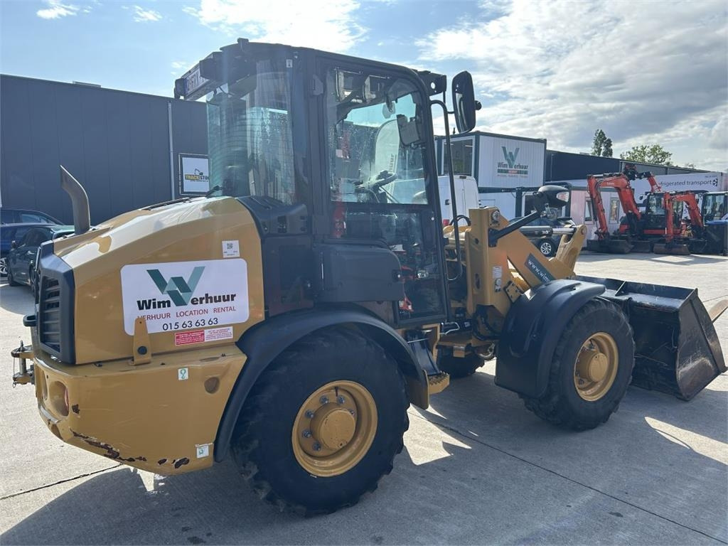 CAT 906 (9145)  - Valet de ferme: photos 4 CAT 906 (9145)  - Valet de ferme: photos 4