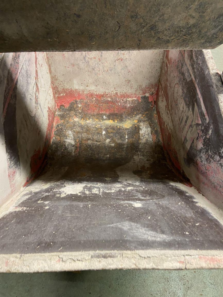 Hinowa HS1102 (4350) - Mini tombereau: photos 2 Hinowa HS1102 (4350) - Mini tombereau: photos 2