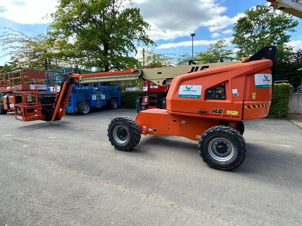 JLG 460 SJ - Nacelle télescopique: photos 2 JLG 460 SJ - Nacelle télescopique: photos 2