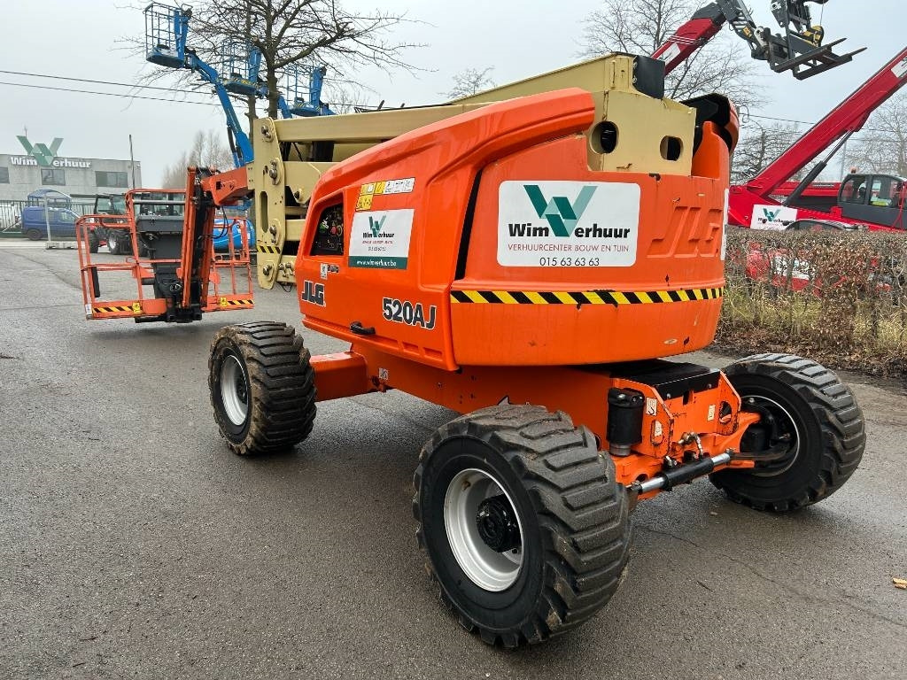 JLG 520 AJ - Nacelle articulée: photos 1 JLG 520 AJ - Nacelle articulée: photos 1