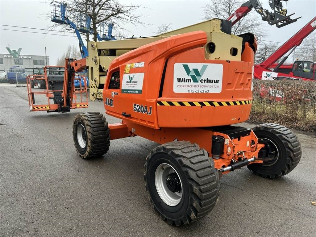 JLG 520AJ (2633) - Nacelle articulée: photos 1 JLG 520AJ (2633) - Nacelle articulée: photos 1