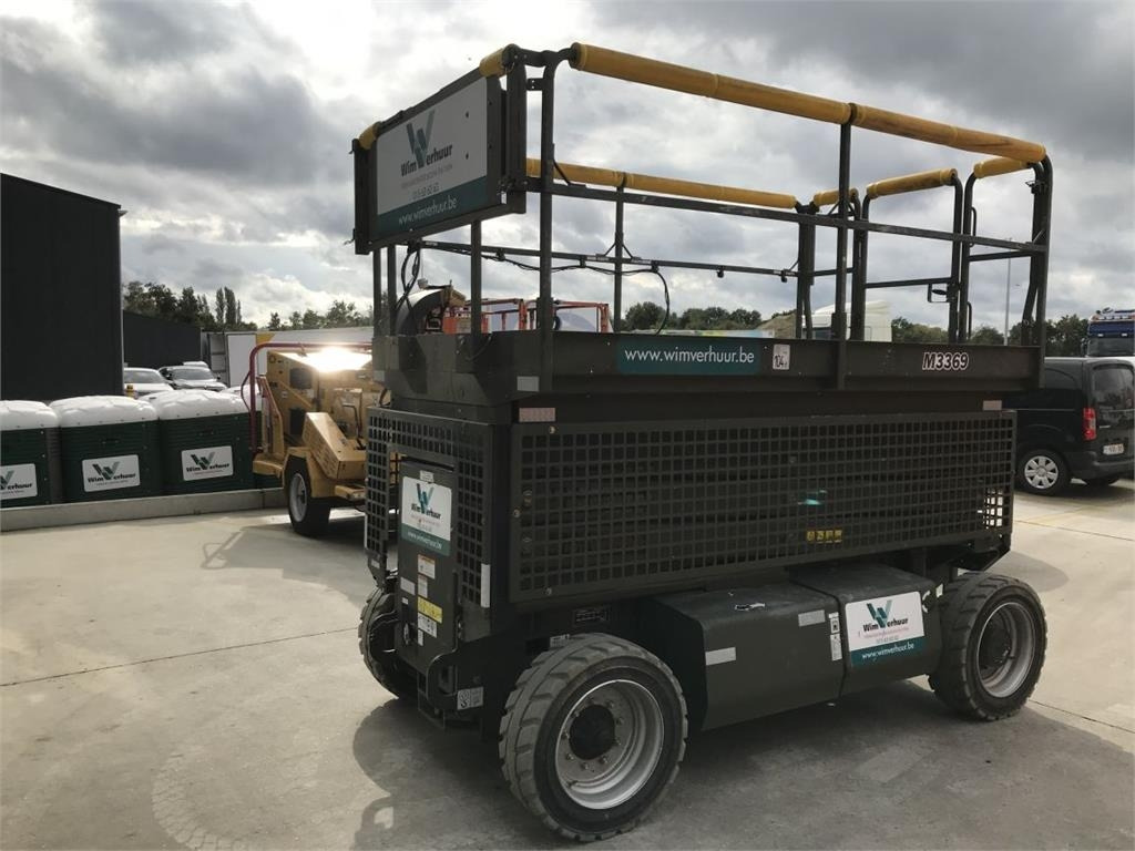 JLG M3369 (4331) - Nacelle ciseaux: photos 4 JLG M3369 (4331) - Nacelle ciseaux: photos 4