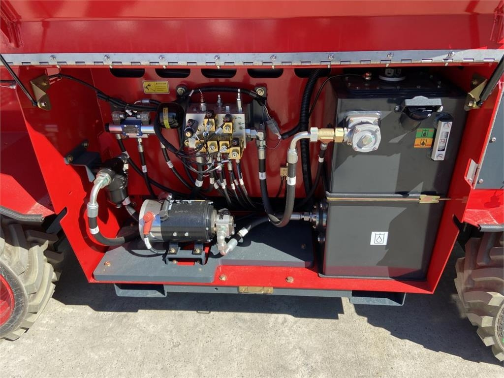 Nacelle ciseaux Magni ES1418RT (7940): photos 12 Nacelle ciseaux Magni ES1418RT (7940): photos 12