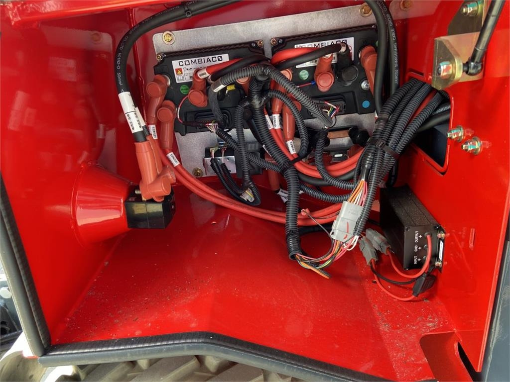 Nacelle ciseaux Magni ES1418RT (7940): photos 10 Nacelle ciseaux Magni ES1418RT (7940): photos 10