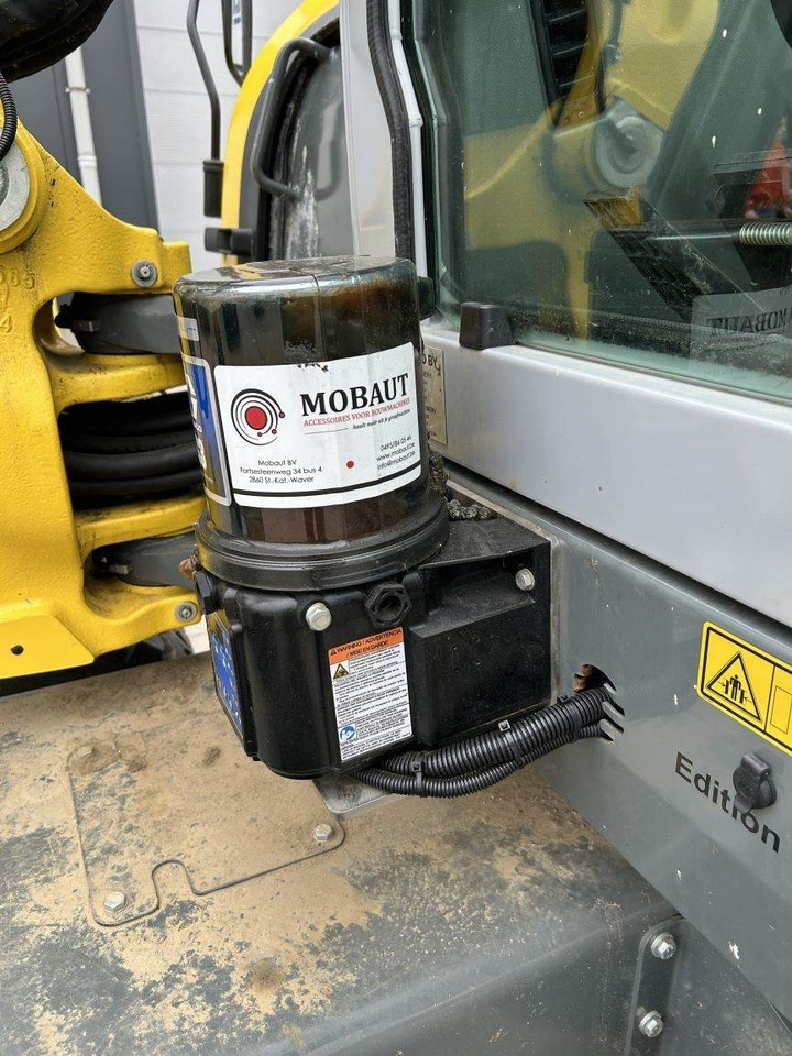 Pelle sur pneus Wacker Neuson EW65 (8946): photos 14