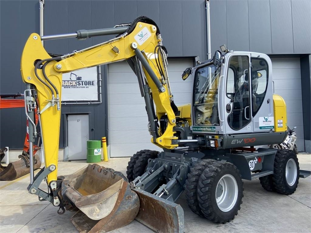 Wacker Neuson Neuson EW100 (6924) - Pelle sur pneus: photos 1 Wacker Neuson Neuson EW100 (6924) - Pelle sur pneus: photos 1