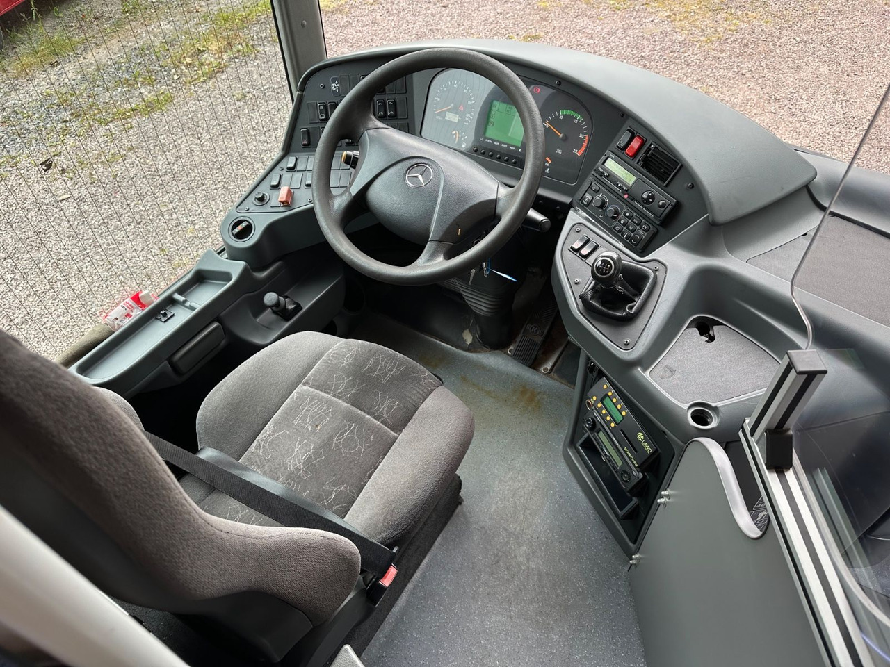 Mercedes-Benz O550 Integro (56 Sitze*Klima*Schalt) - Bus interurbain: photos 5 Mercedes-Benz O550 Integro (56 Sitze*Klima*Schalt) - Bus interurbain: photos 5