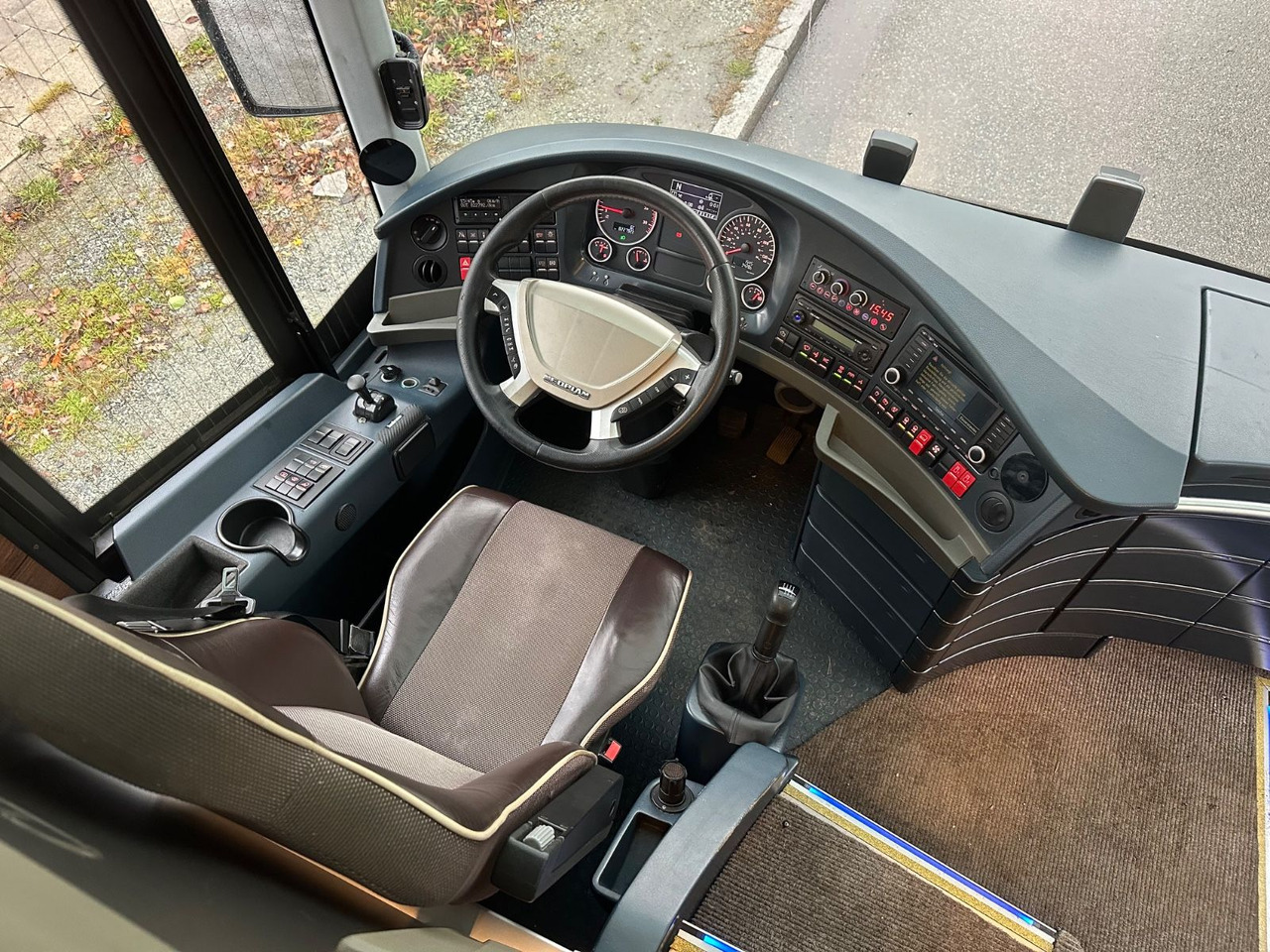 Neoplan P15 Cityliner Toterwinken Assist*EEV*57Sitze - Autocar: photos 4 Neoplan P15 Cityliner Toterwinken Assist*EEV*57Sitze - Autocar: photos 4