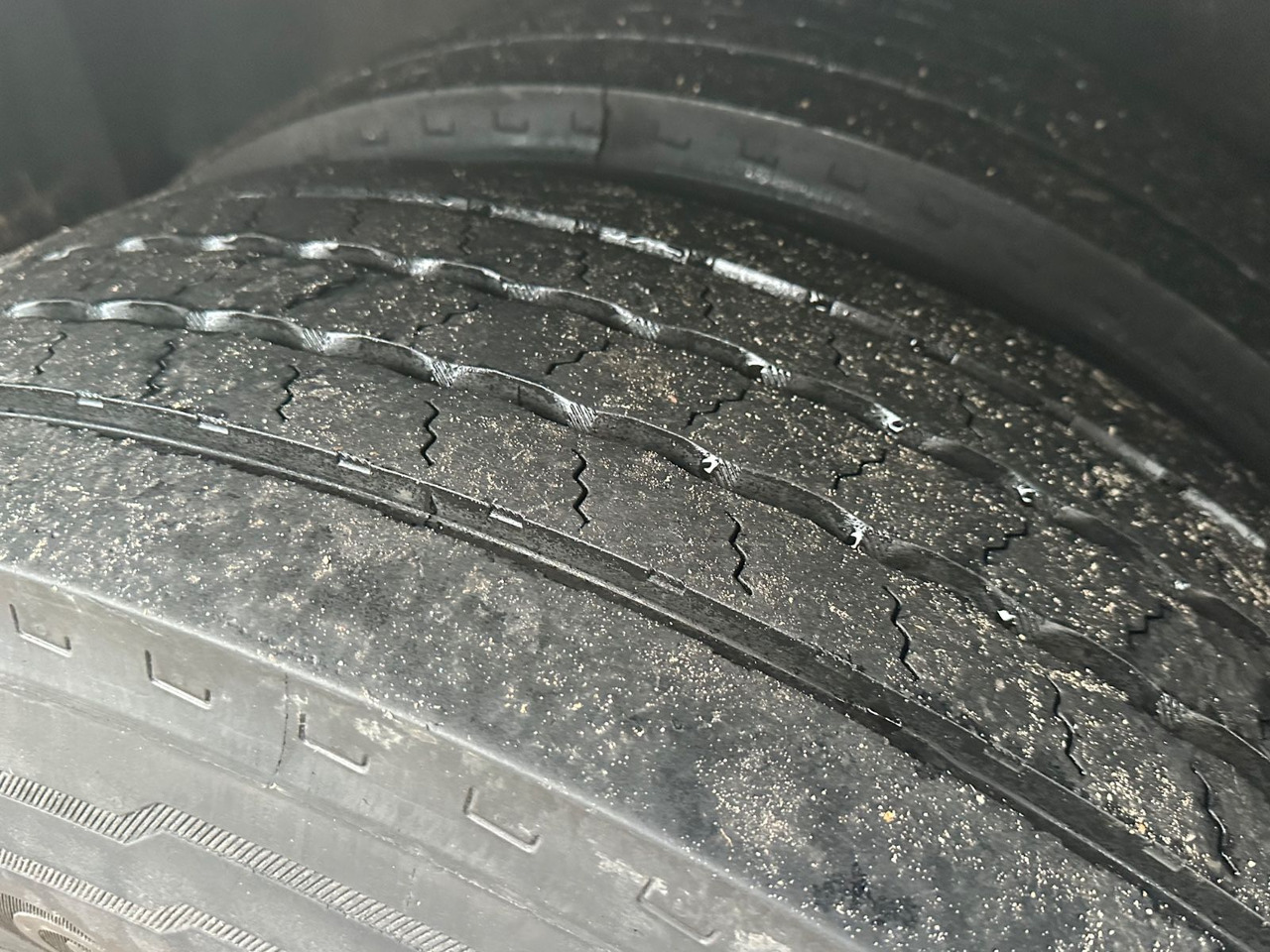 Scania Touring HD Higer 6X2 (86 tKm*59 Sitze) - Autocar: photos 3 Scania Touring HD Higer 6X2 (86 tKm*59 Sitze) - Autocar: photos 3