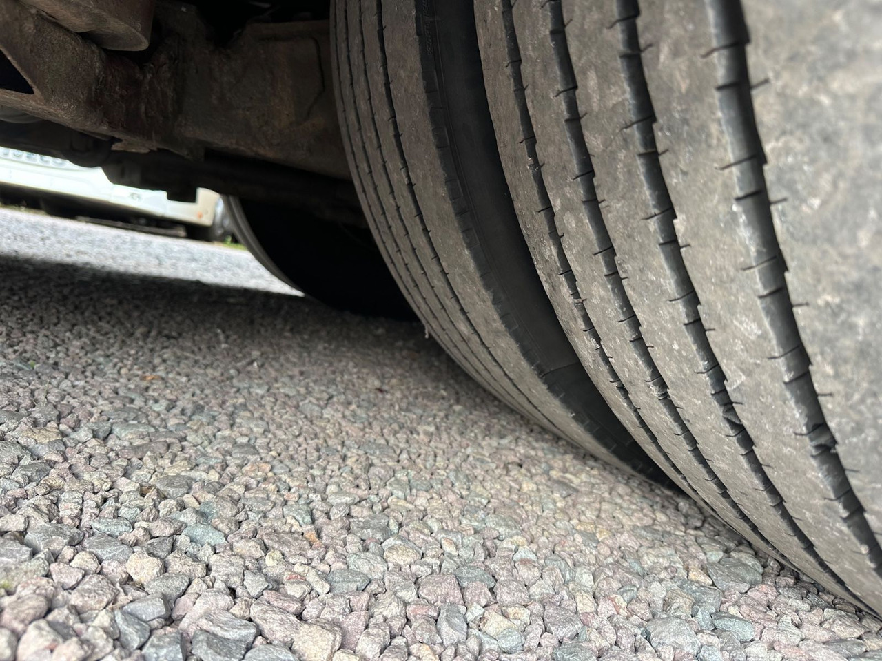 Setra S 315 UL (56 Sitze*Klima*Schalt*TOP) - Bus interurbain: photos 3 Setra S 315 UL (56 Sitze*Klima*Schalt*TOP) - Bus interurbain: photos 3