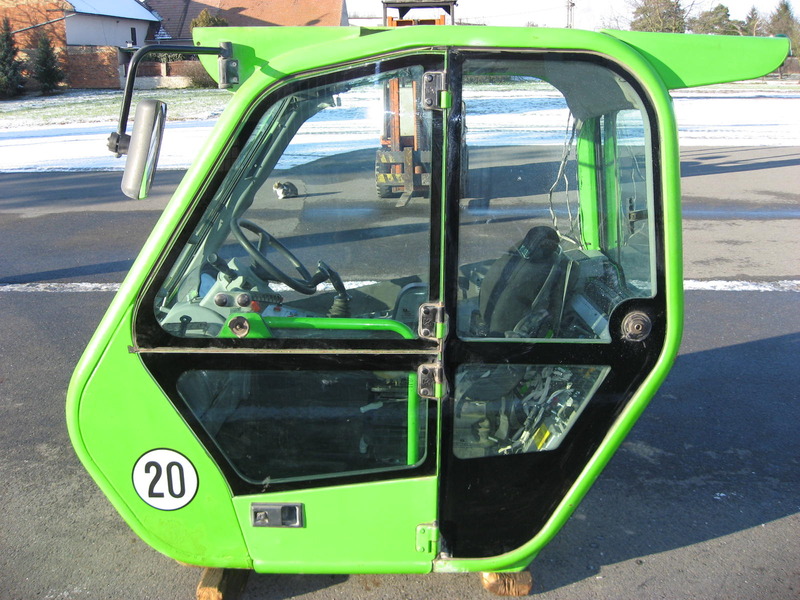 MERLO komplette Kabine, complete cabin, cabine complète, Полный кабины The photo is illustrative! Various cab models still in stock. We need a VIN + SAV number to correctly identify the cabin Your Merlo. - Cabine pour Chariot télescopique: photos 1 MERLO komplette Kabine, complete cabin, cabine complète, Полный кабины The photo is illustrative! Various cab models still in stock. We need a VIN + SAV number to correctly identify the cabin Your Merlo. - Cabine pour Chariot télescopique: photos 1